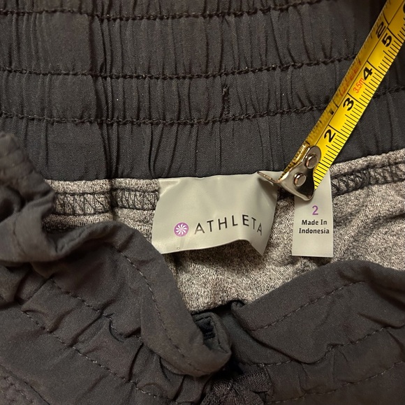 EUC Athleta black jogger size 2 - Picture 2 of 3